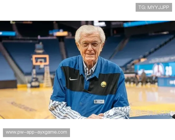 球员自述复出艰辛:训练点滴感动球迷